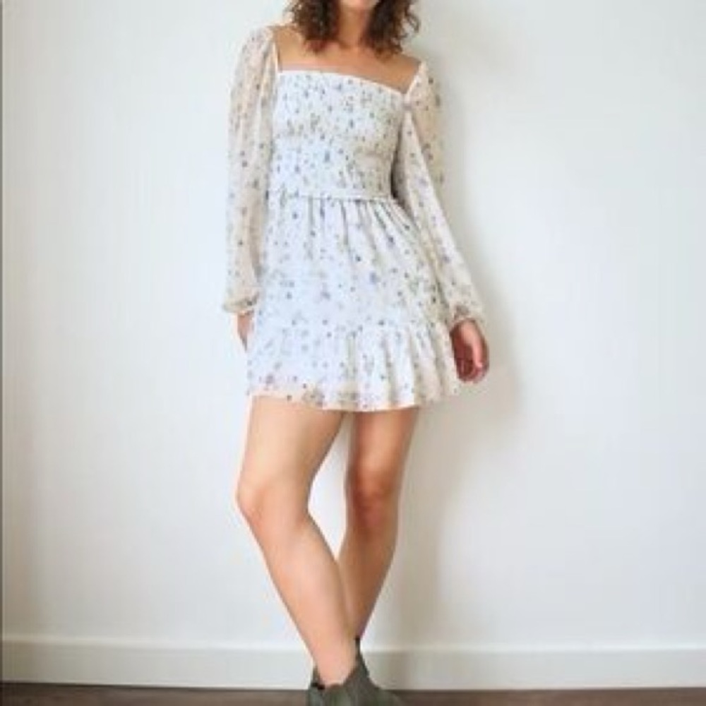 Aritzia Wilfred Tempest Baby Blue Floral Smocked Long Sleeve Mini Dress Small